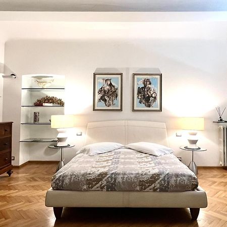 Comecasa Alfieri Elegant Apartment Asti Kültér fotó