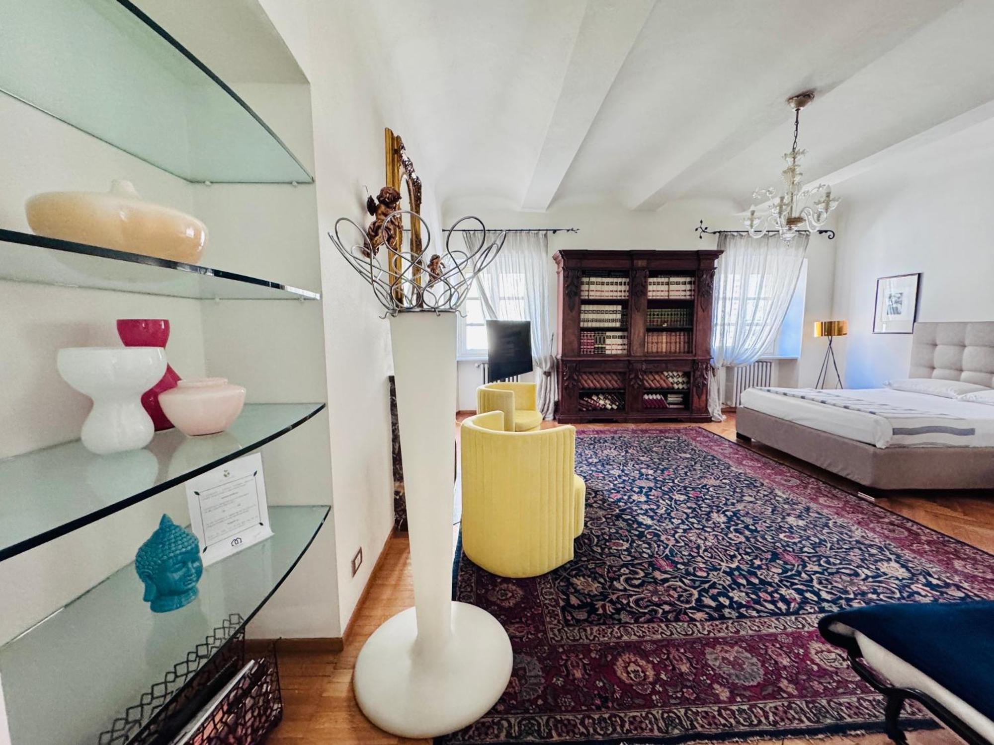 Comecasa Alfieri Elegant Apartment Asti Kültér fotó